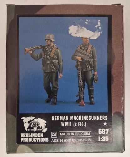 VERLINDEN PRODUCTIONS 1/35 687 GERMAN MACHINEGUNNERS WWII  2 FIG. 