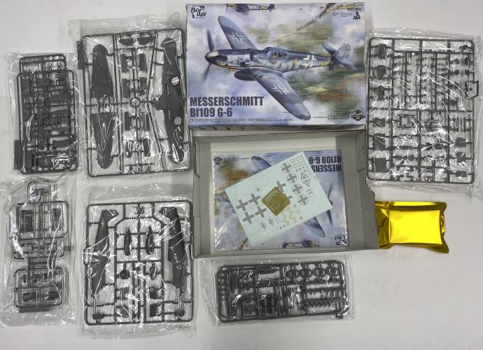 KINGKIT MODEL SCRAPYARD 1/35 BORDER BF-001 MESSERSCHMITT BF109 G-6  DAMAGED BOX 