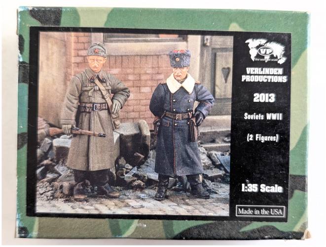 VERLINDEN PRODUCTIONS 1/35 2013 SOVIETS WWII 2 FIGURES
