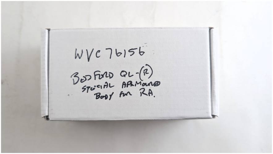 WEE VEHICLES 1/76 76156 BEDFORD QL-R SPECIAL ARMOURED BODY FOR RA