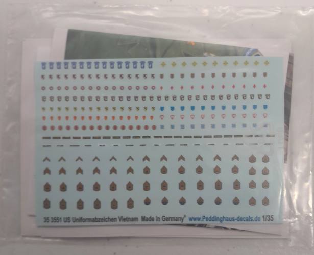 DISCOUNT DECALS 1/35 5726. 35 3551 US UNIFORMABZEICHEN VIETNAM PEDDINGHAUS