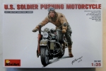 Thumbnail MINIART 35182 US SOLDIER PUSHING MOTORCYCLE