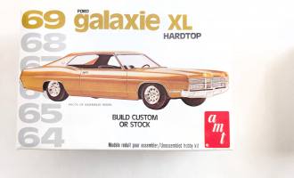 Thumbnail AMT 2210 FORD GALAXIE XL HARDTOP