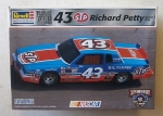 Thumbnail REVELL 85-3151 43 STP RICHARD PETTY