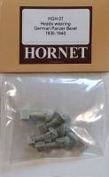 Thumbnail HORNET HGH 07 HEADS WEARING GERMAN PANZER BERET 1935-1940