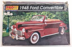 Thumbnail REVELL 5952 1948 FORD CONVERTIBLE