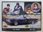 Thumbnail POLAR LIGHTS 920 BATMOBILE WITH BATMAN   ROBIN FIGURES
