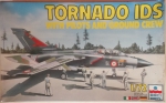 Thumbnail ESCI 9077 TORNADO IDS WITH PILOTS   GROUNDCREW