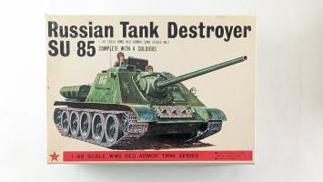 Thumbnail BANDAI 8372 RUSSIAN TANK DESTROYER SU 85