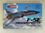 Thumbnail MONOGRAM 5423 F-5E FREEDOM FIGHTER