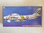 Thumbnail HASEGAWA PT112 F-86F SABRE HUFF THE DRAGON