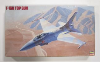 Thumbnail HASEGAWA V7 F-16N TOP GUN