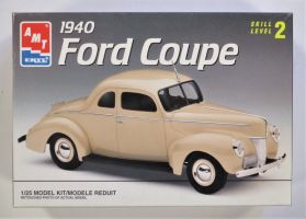 Thumbnail AMT 8056 1940 FORD COUPE