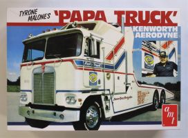 Thumbnail AMT 932/06 TYRONE MALONES PAPA TRUCK KENWORTH AERODYNE
