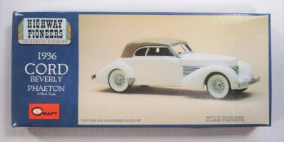 Thumbnail MINICRAFT 1507 1936 CORD BEVERLY PHAETON