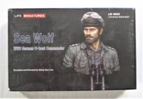 Thumbnail LIFE MINIATURES LM-B020 SEA WOLF WW2 GERMAN U-BOAT COMMANDER