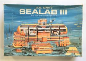 Thumbnail AURORA 721-500 U.S. NAVY SEALAB III