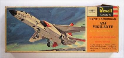 Thumbnail REVELL 165 NORTH AMERICAN A3J VIGILANTE