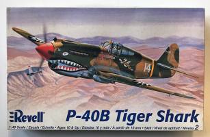 Thumbnail REVELL 5209 P-40B TIGER SHARK