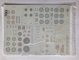 Thumbnail MODEL ART 3313. 72-003 SUPER ETENARD 11F PHANTOM F-4J METEOR NF.13 METEOR NF.14 SEAFIRE III