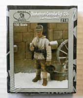 Thumbnail ROYAL MODEL 218 OBERLEUTNANT-GRENADIER RGT.236 EAST PRUSSIA 1944