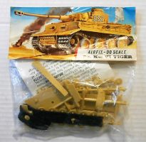 Thumbnail AIRFIX A8V PZ.KW.VI TIGER
