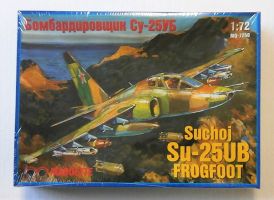 Thumbnail MAQUETTE 7240 SUCHOJ SU-25UB FROGFOOT