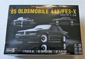 Thumbnail REVELL 4446 85 OLDSMOBILE 442/FE3-X SHOW CAR