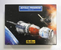 Thumbnail HELLER 79728 SOYOUZ/PROGRESS