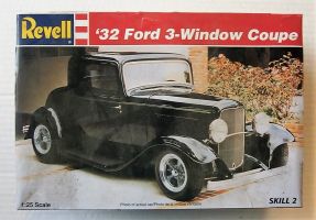 Thumbnail REVELL 7605 1932 FORD 3 WINDOW COUPE