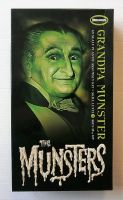 Thumbnail MOEBIUS 934 THE MUNSTERS GRANDPA MUNSTER