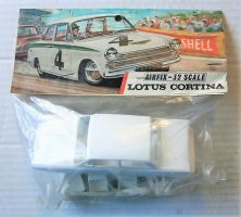 Thumbnail AIRFIX M.8.C FORD LOTUS CORTINA