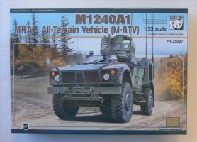 Thumbnail PANDA 35027 M1240A1 MRAP