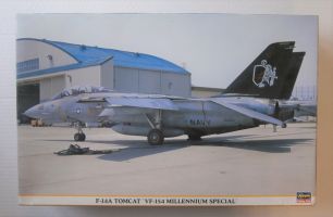 Thumbnail HASEGAWA 09357 F-14A TOMCAT VF-154 MILLENNIUM SPECIAL