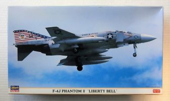Thumbnail HASEGAWA 00712 F-4J PHANTOM II LIBERTY BELL