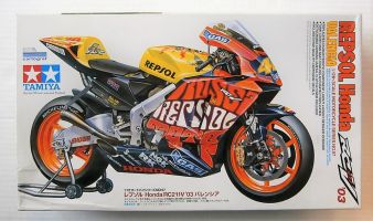 Thumbnail TAMIYA 14097 REPSOL HONDA RCV 211 2003 VALENCIA