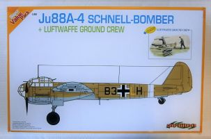 Thumbnail CYBER-HOBBYCOM 5565 JU88A-4 SCHNELL-BOMBER WITH LUFTWAFFE GROUND CREW