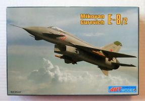 Thumbnail ART MODEL 7209 MIKOYAN GUREVICH E-8/2
