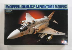 Thumbnail TAMIYA 60308 F-4J PHANTOM II US MARINES  UK SALE ONLY 