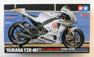 Thumbnail TAMIYA 14120 YAMAHA 2009 YZR-M1 FIAT YAMAHA TEAM ESTORIL EDITION