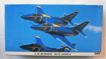 Thumbnail HASEGAWA 09648 A-4F SKYHAWK BLUE ANGELS