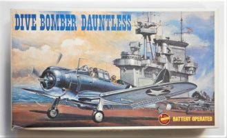 Thumbnail IMAI 807 DIVE BOMBER DAUNTLESS BATTERY OPERATED