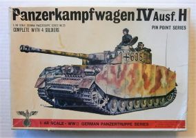 Thumbnail BANDAI 8270 PANZERKAMPFWAGEN IV AUSF.H 