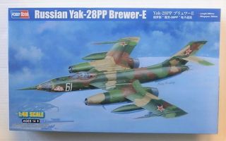 Thumbnail HOBBYBOSS 81768 RUSSIAN YAK-28PP BREWER-E