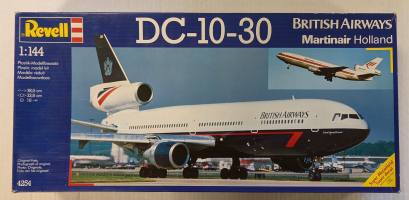 Thumbnail REVELL 4254 BRITISH AIRWAYS DC-10-30 MARTINAIR HOLLAND 