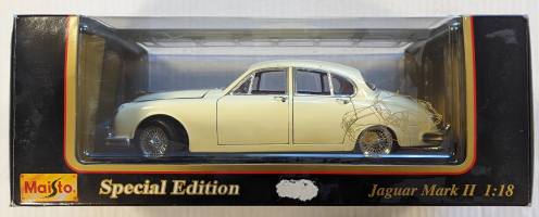 Thumbnail MAISTO 31833 JAGUAR MARK II
