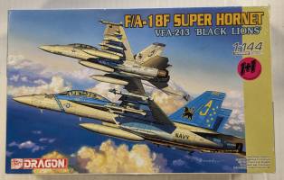 Thumbnail DRAGON 4597 F/A-18F SUPER HORNET VFA-213 BLACK LIONS 
