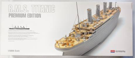 Thumbnail ACADEMY 14201 R.M.S TITANIC PREMIUM EDITION UK SALE ONLY