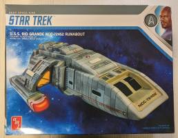 Thumbnail AMT 1084 U.S.S RIO GRANDE NCC-72452 RUNABOUT 