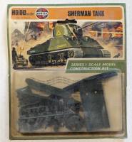 Thumbnail AIRFIX 01303 SHERMAN TANK  BLISTER PACK 